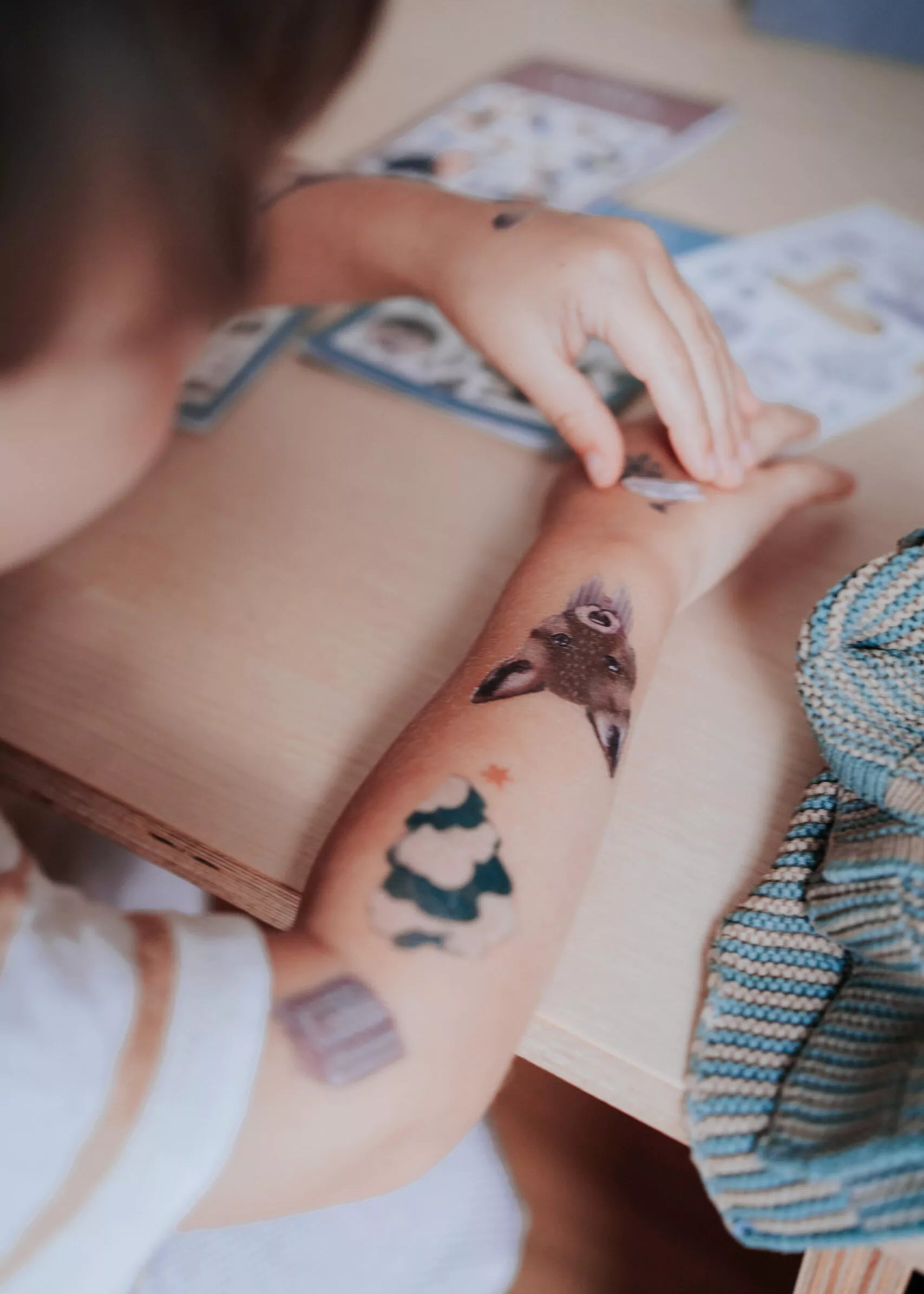 05_Moodshots_Tattoos_winteranimals_RGB-scaled_jpg.webp