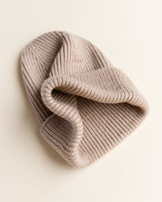Hvid Merino Newborn Beanie Fonzie verschiedene Farben
