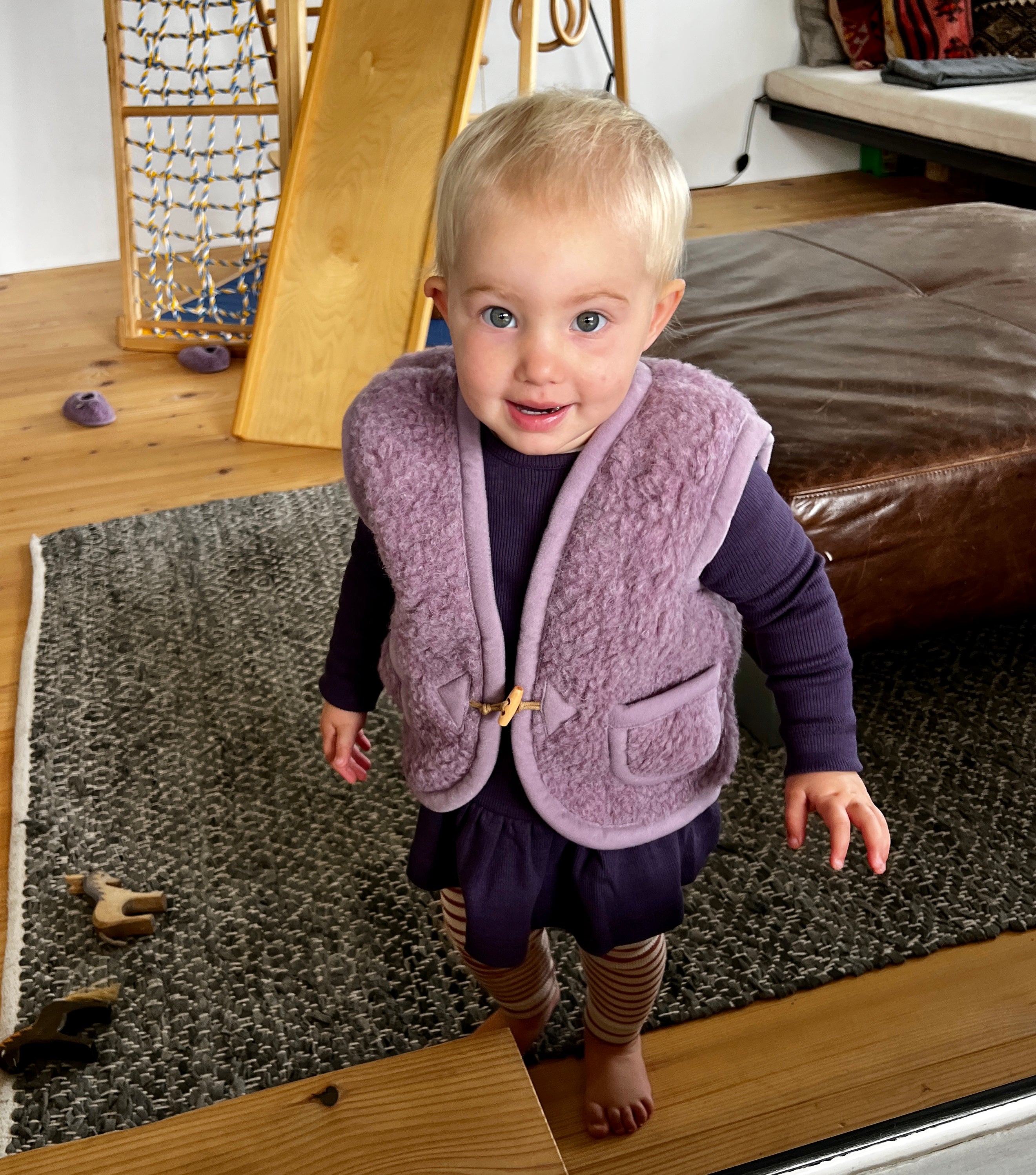 Alwero Kinder Bio Wollweste Alpen lila