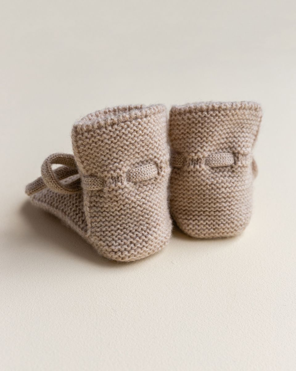 Hvid mitwachsende Merino Booties verschiedene Farben