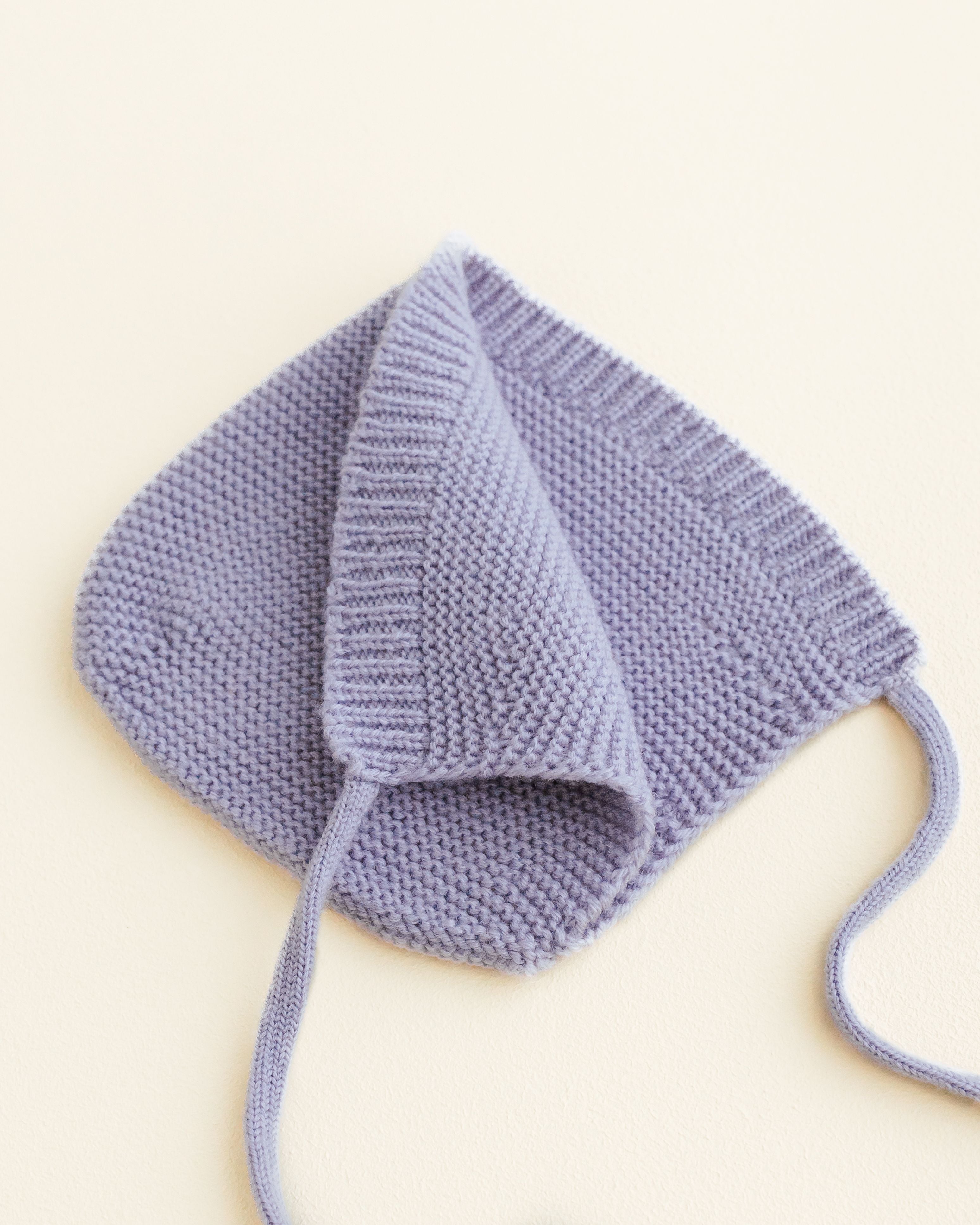 Hvid Merino Babymuetze Dolly verschiedene Farben
