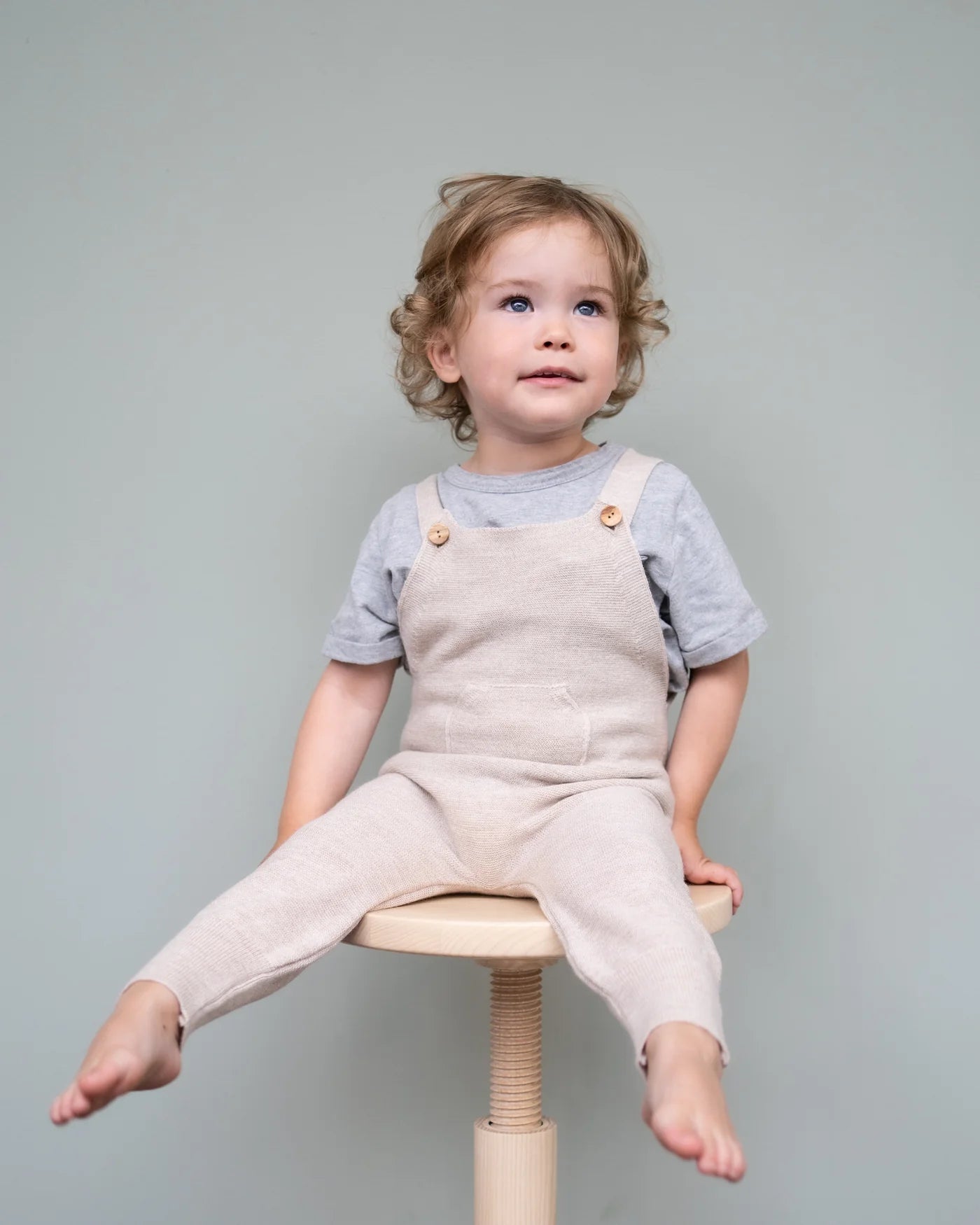 Halfen Merino mitwachsende Feinstrick Latzhose in natur Gr. 62/68