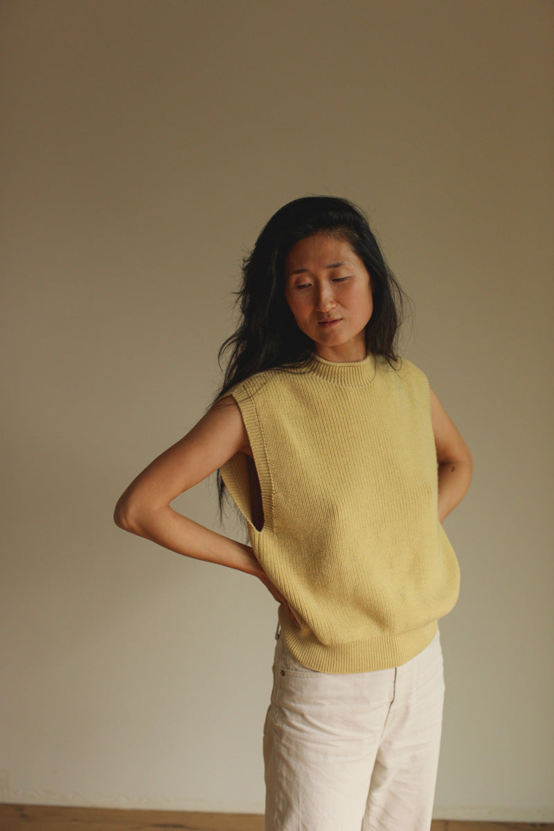 Hvid Merino Strickpullunder "Helle" für Frauen in light yellow