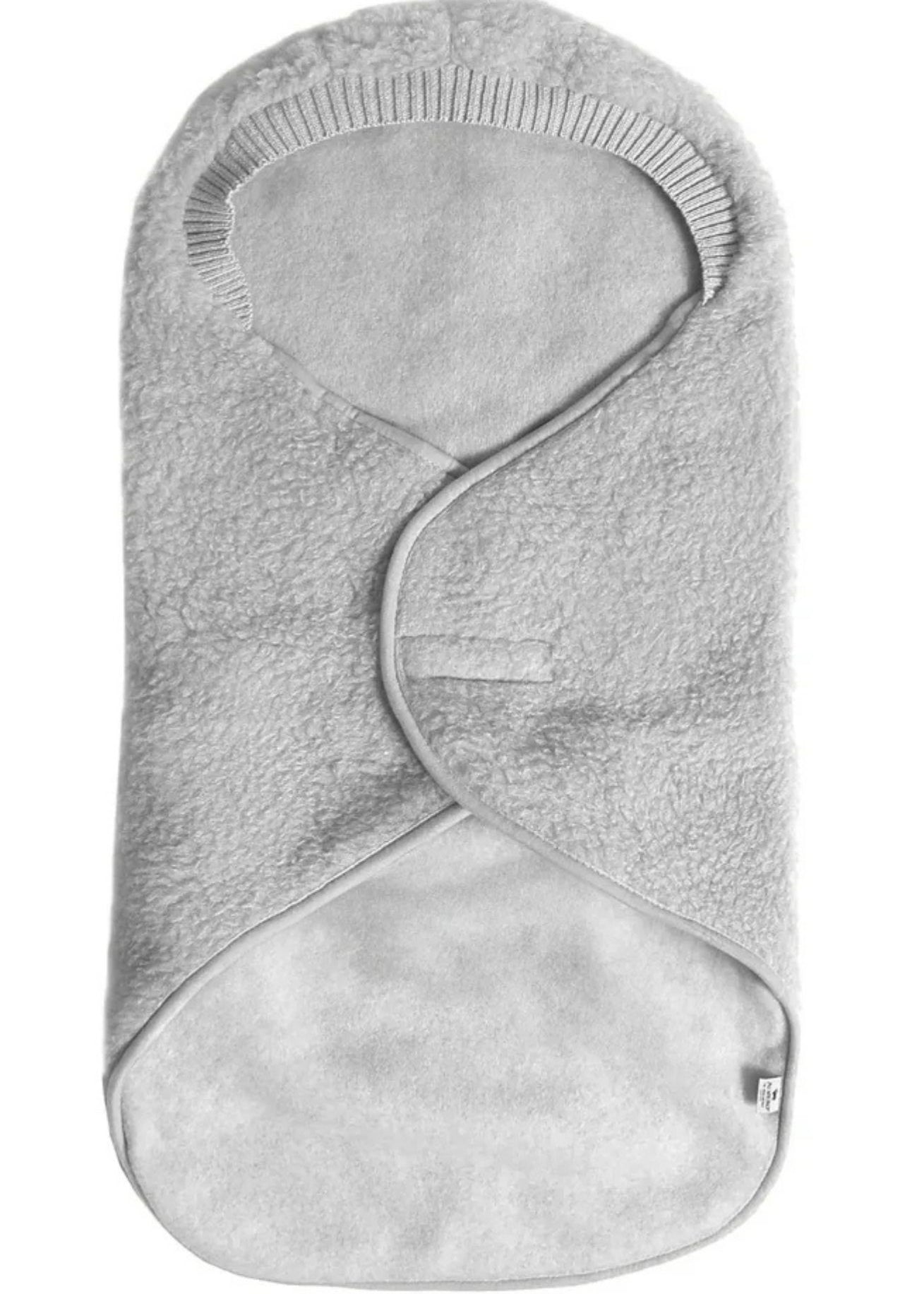 alwero-einschlagdecke-grau-maxicosidecke-coucounatur.jpg
