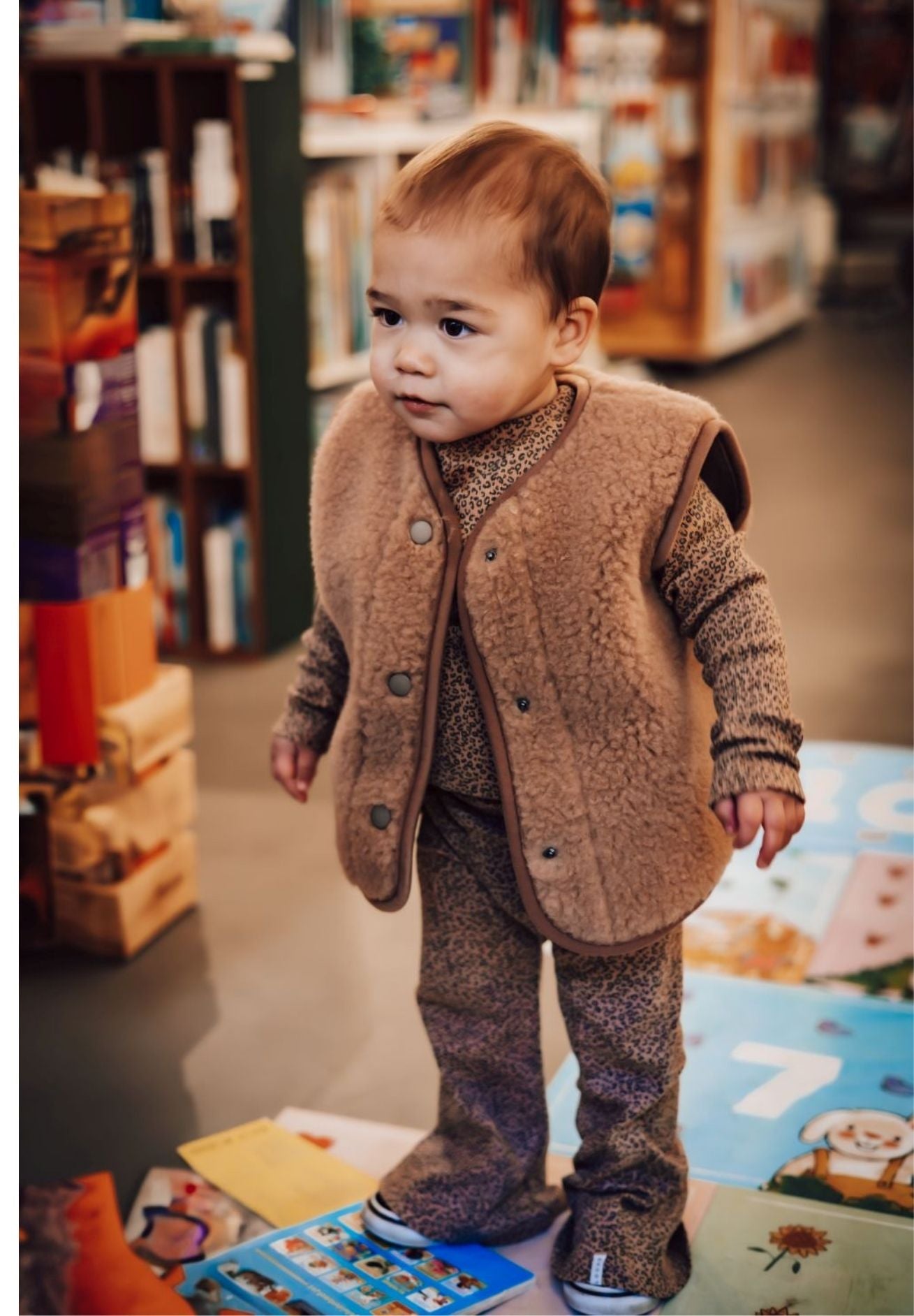 Alwero Kinder Bio Wollweste "Tyb junior" light in rugby tan
