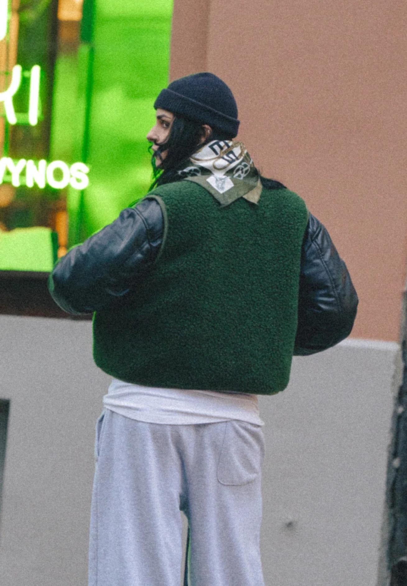 Alwero Erwachsenen Wollweste ultra light "TYB" dark green