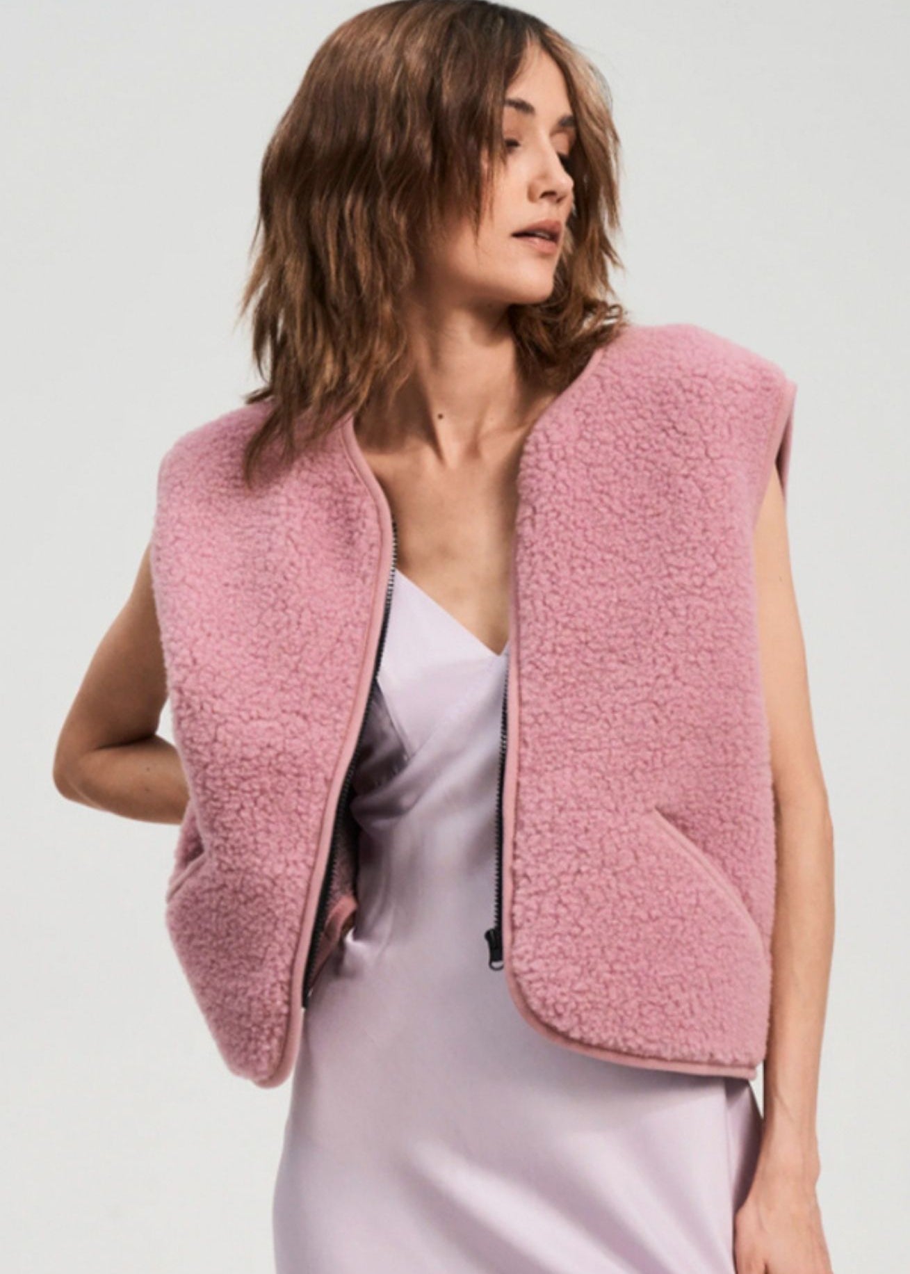 alwero-wollweste-pos-pink-coucounatur-alweroshop.jpg