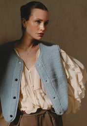 Alwero Erwachsenen Wollweste ultra light "TYB" icy blue