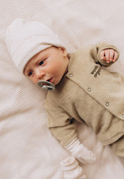 Wooly organic Tencel Leinen Newborn Mütze ecru melange