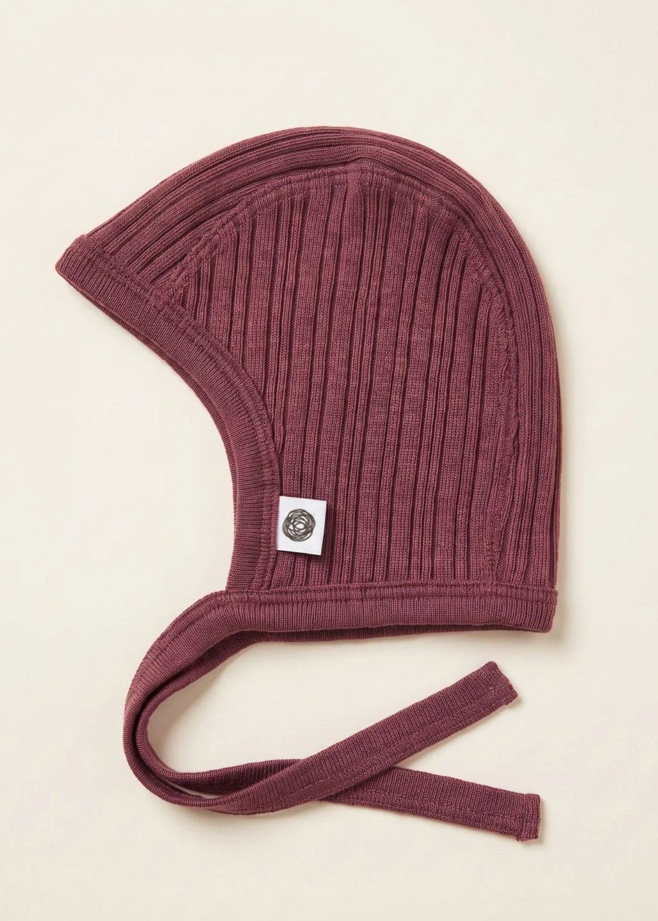 babymuetze-pointelle-muetze-rosa-coucounatur-geschenk-zur-geburt-rippstrick-rosa-braun.jpg