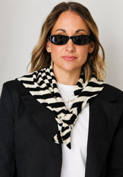 Bazaar Noir Dreieckstuch aus 100% Wolle versch. Farben