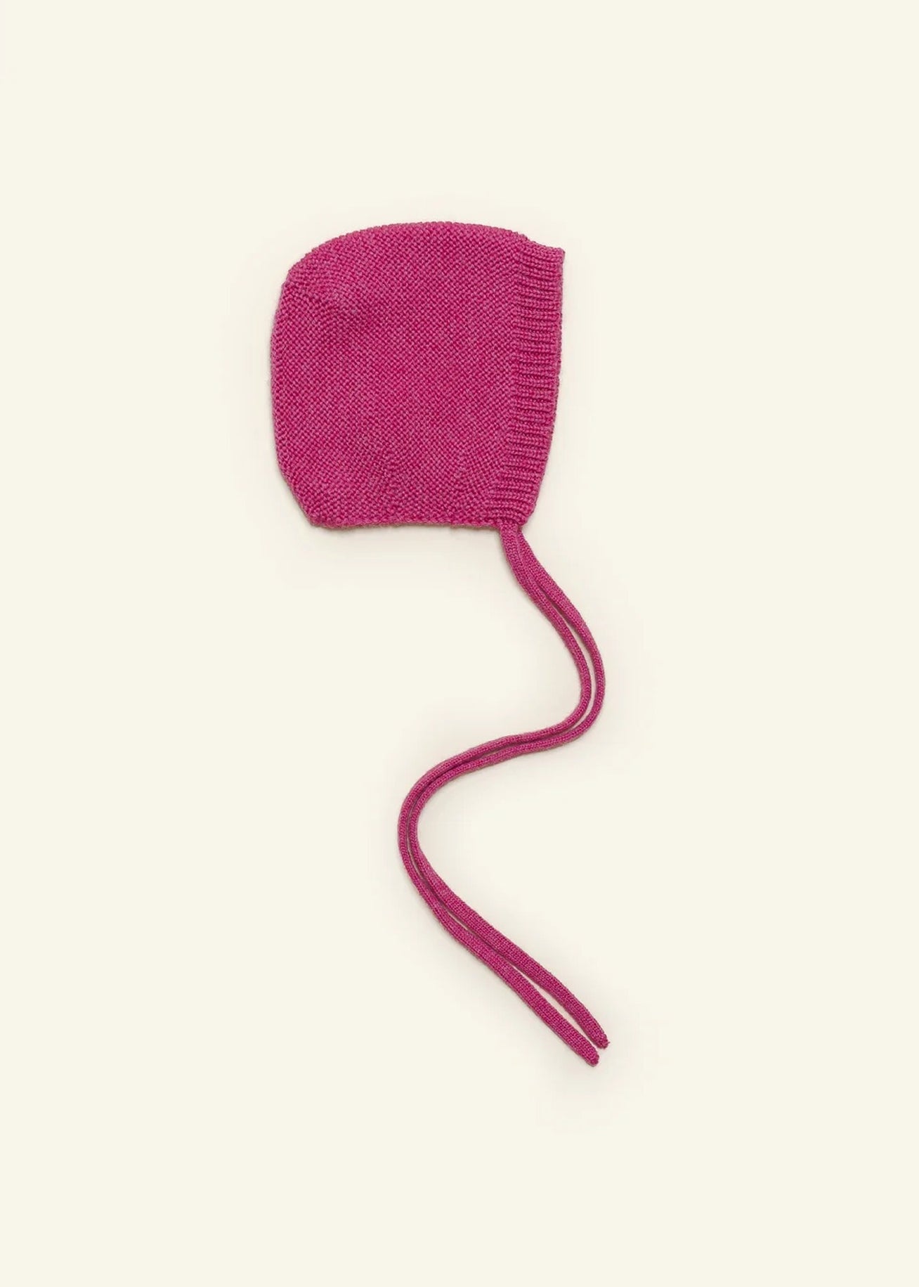 hvid-baby-muetze-fuchsia-merinowolle-coucou-natur-1.jpg
