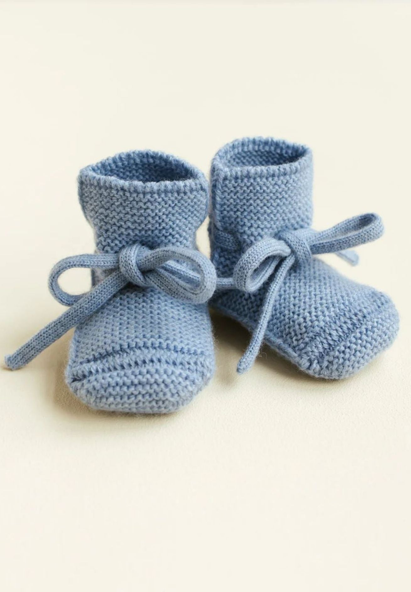 Hvid mitwachsende Merino Booties verschiedene Farben