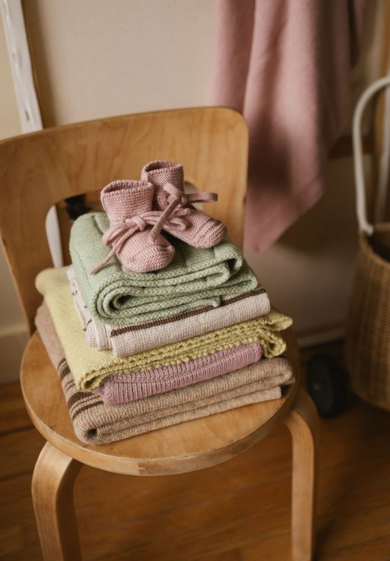 Hvid mitwachsende Merino Booties verschiedene Farben