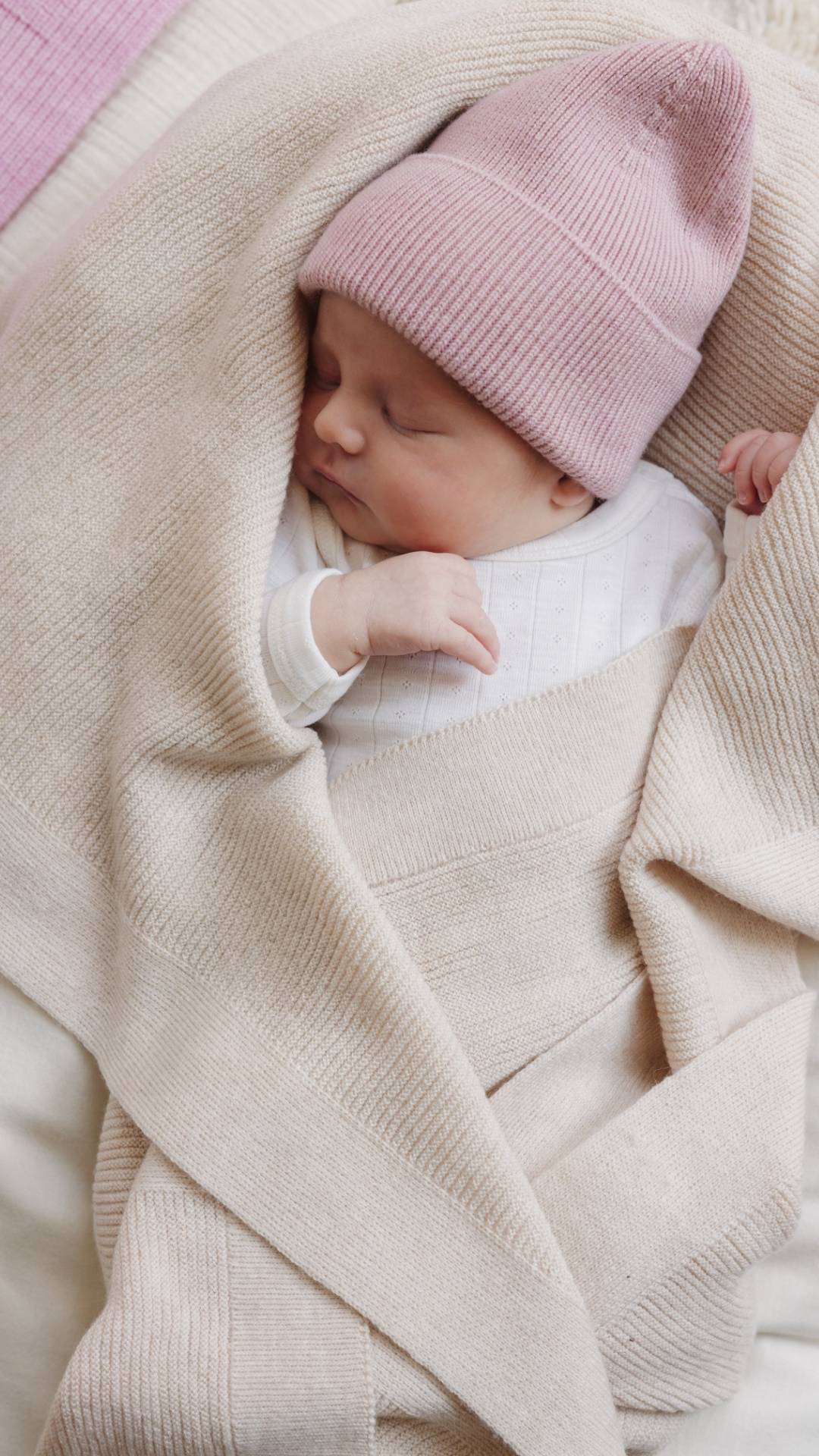 Hvid Merino Newborn Beanie Fonzie verschiedene Farben