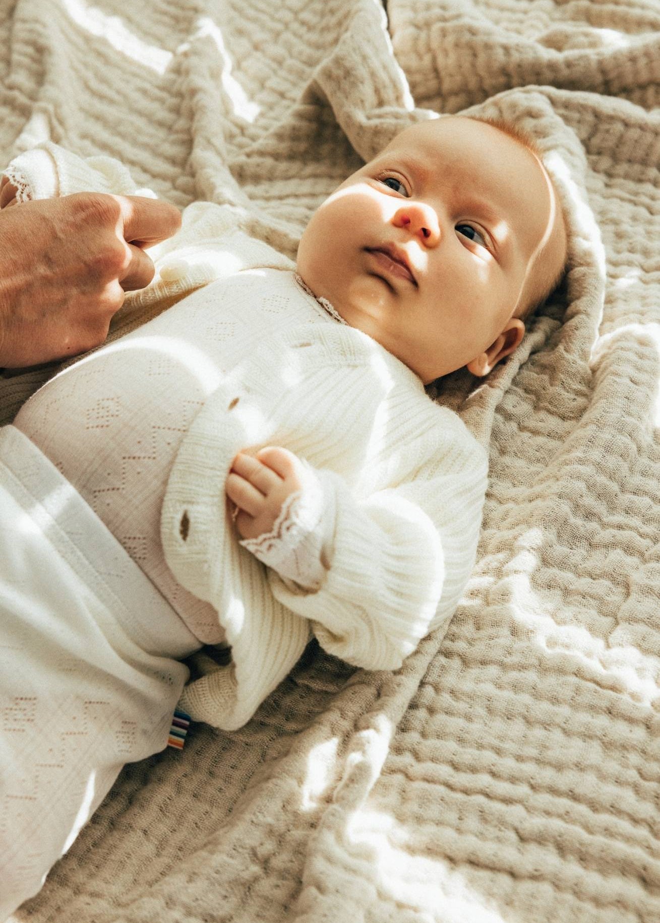 joha-merino-cardiga-strickjacke-ecru-wolljacke-baby-coucounatur.jpg