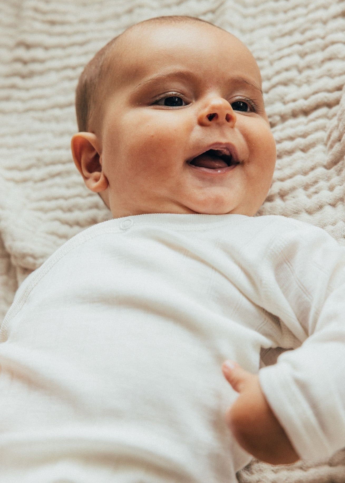 joha-wolle-seide-body-natur-wickelbody-baby-coucounatur-3_bf2c5fd2-9cc0-43ed-9007-593ffcfdd1eb.jpg