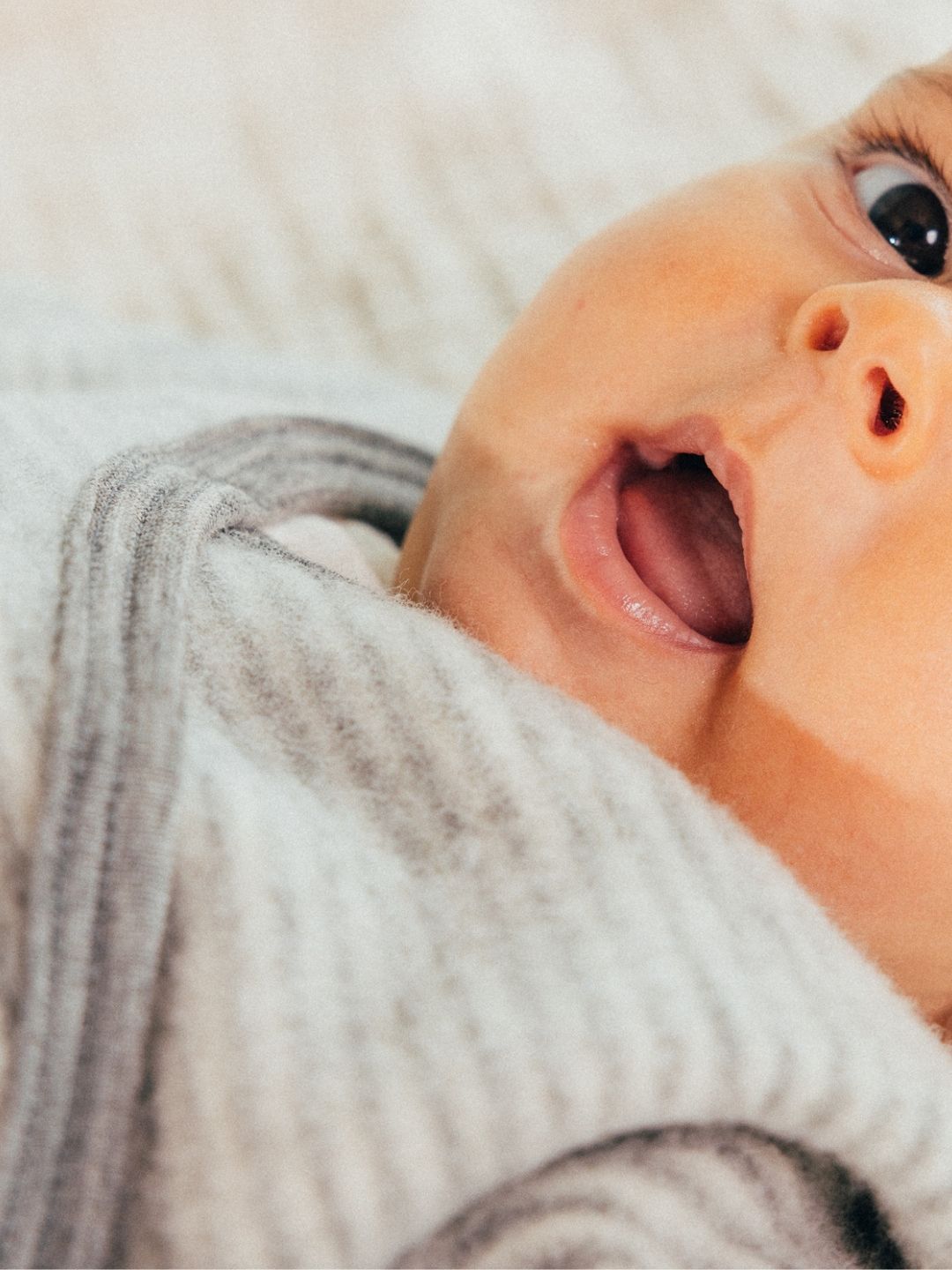 Lilano Baby Schlafsack Wollfrottee hellgrau geringelt