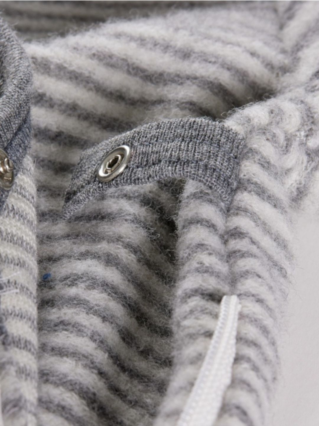 Lilano Baby Schlafsack Wollfrottee hellgrau geringelt