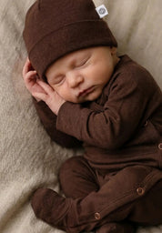 Merino Babymütze in dark chocolate