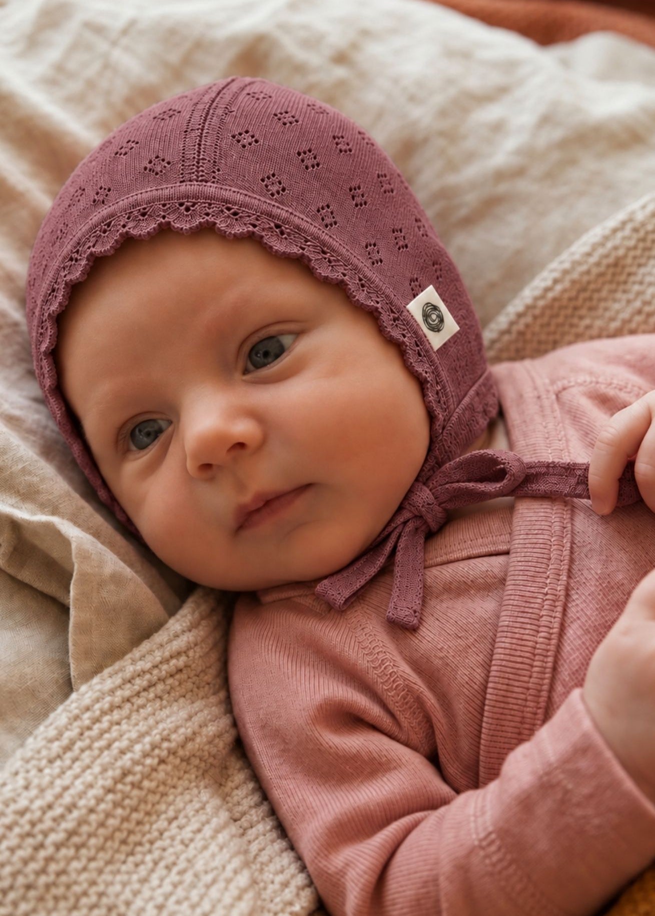 lillebarn-merino-seide-muetzchen-babymuetze-newborn-rosebrown-coucounatur.jpg