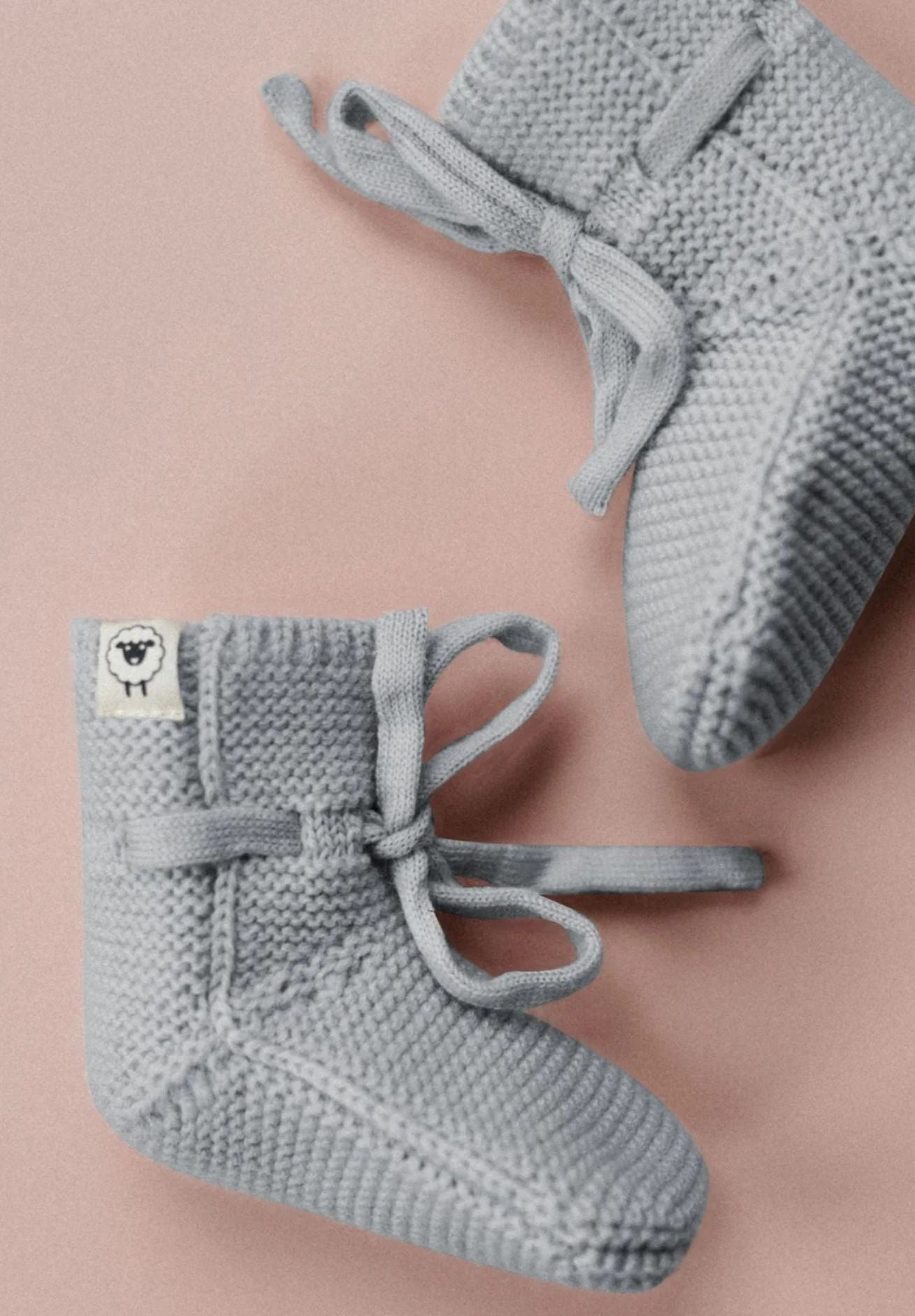 Lille Toni Merino Babyschuhe "Toni" in dusty sage