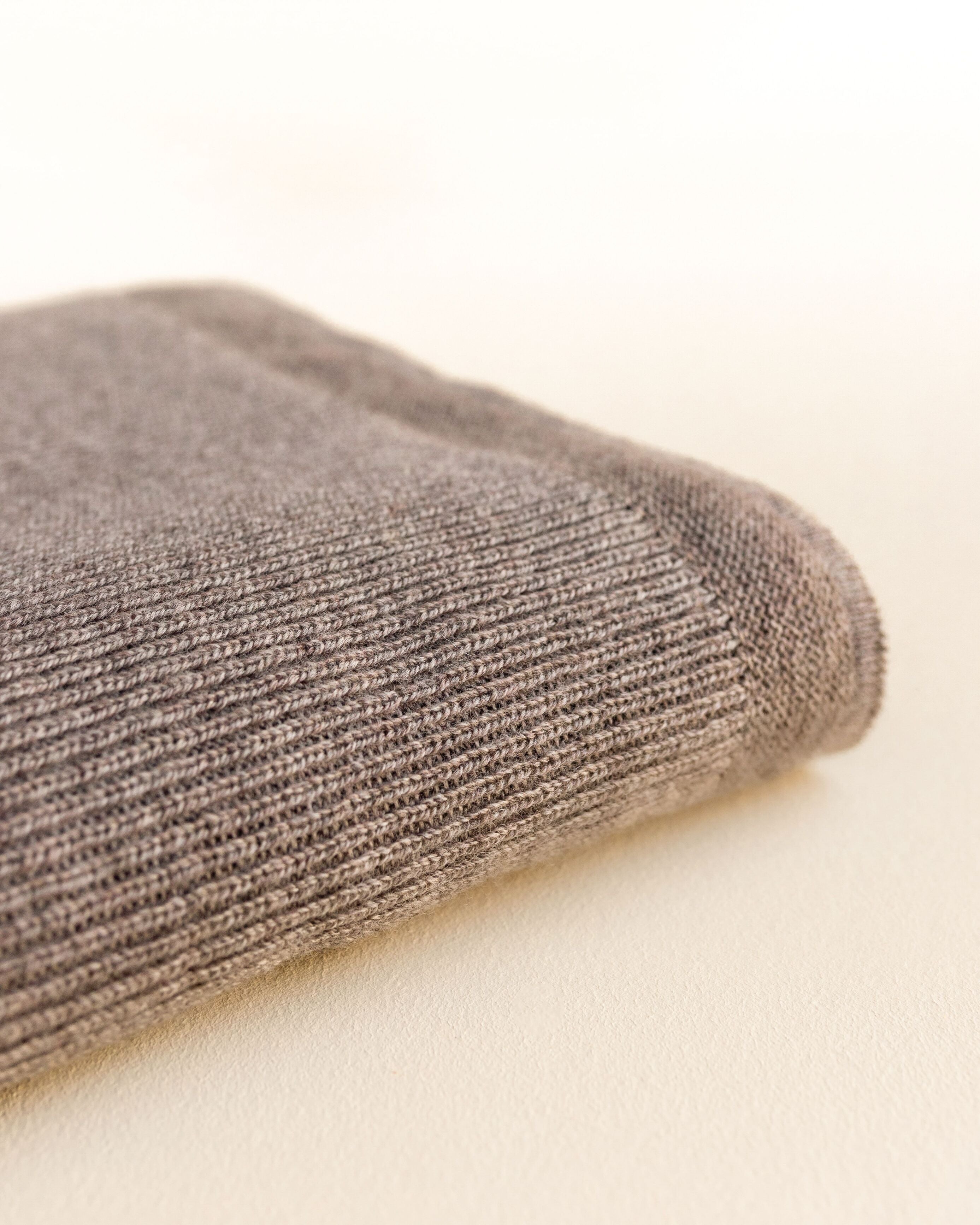 Hvid Merino Babydecke "Felix" otter